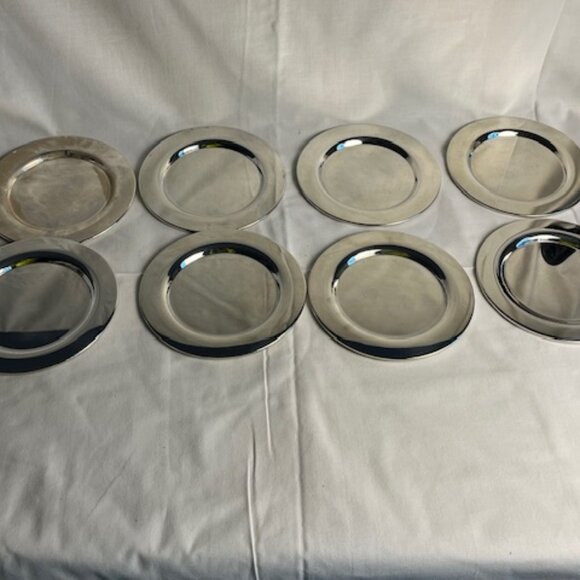 8 Vintage Oneida Silversmiths 6"  Silver Plated Dessert, tea plate # 06-804-6160 - Picture 1 of 6